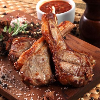 Шашлык из баранины (сырой вес) (1 кг) Шашлык из баранины (сырой вес) (1 кг)